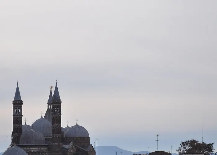 イゲア ホテル 3*